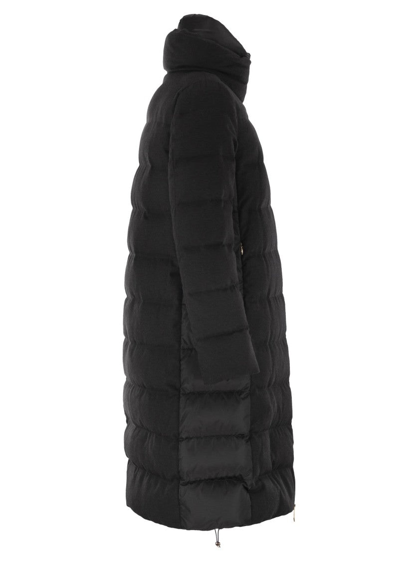 Herno Medium Black Down Jacket