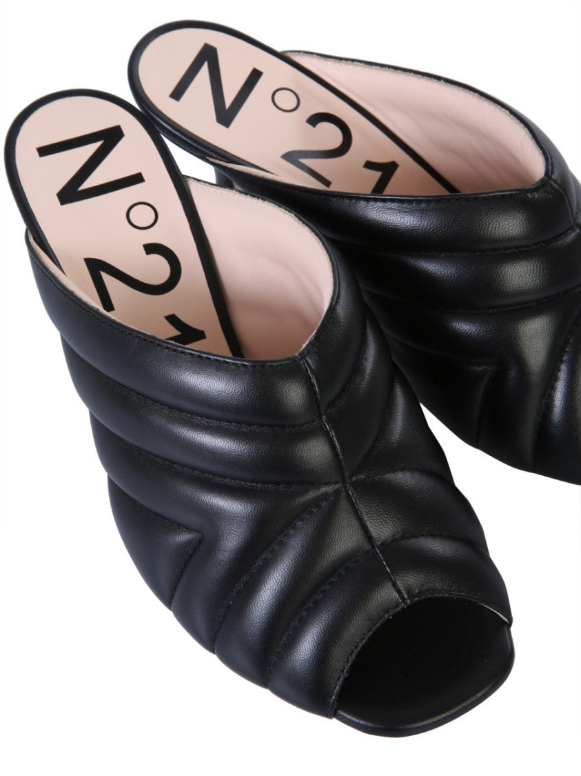 N°21 Chevron Pattern Mules