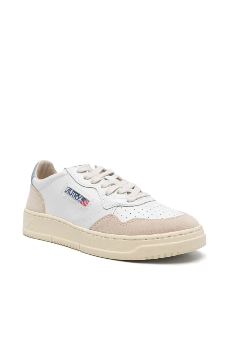 Autry Medalist Low-Top Sneakers With Perforated Toe