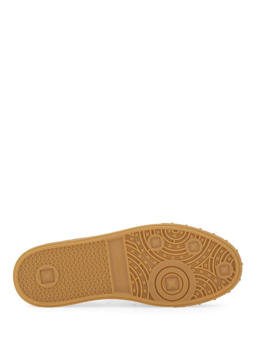 Valentino Garavani Low Top Upvillage Sneaker
