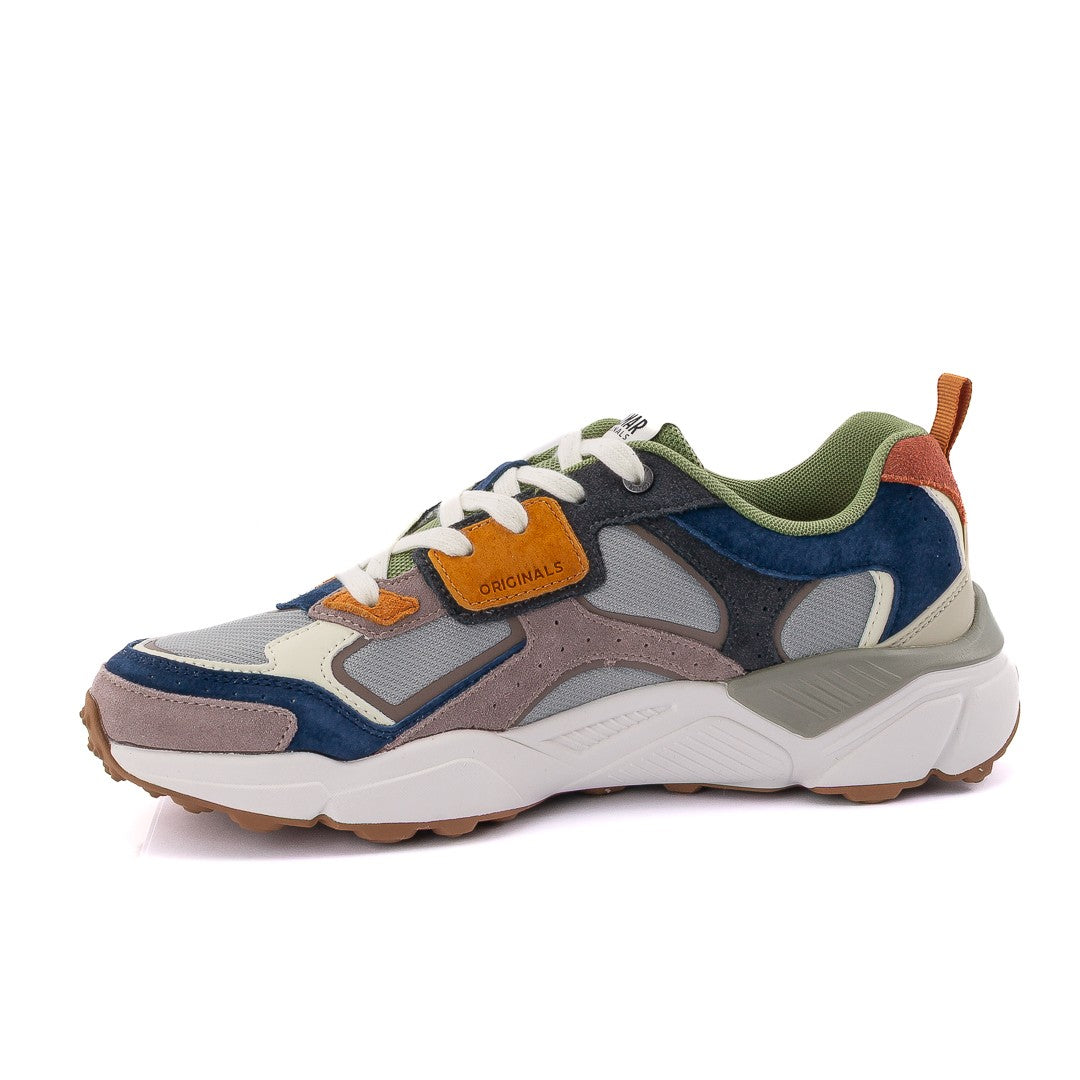 Colmar Originals Lightweight Grey Sneakers With Suede Accents