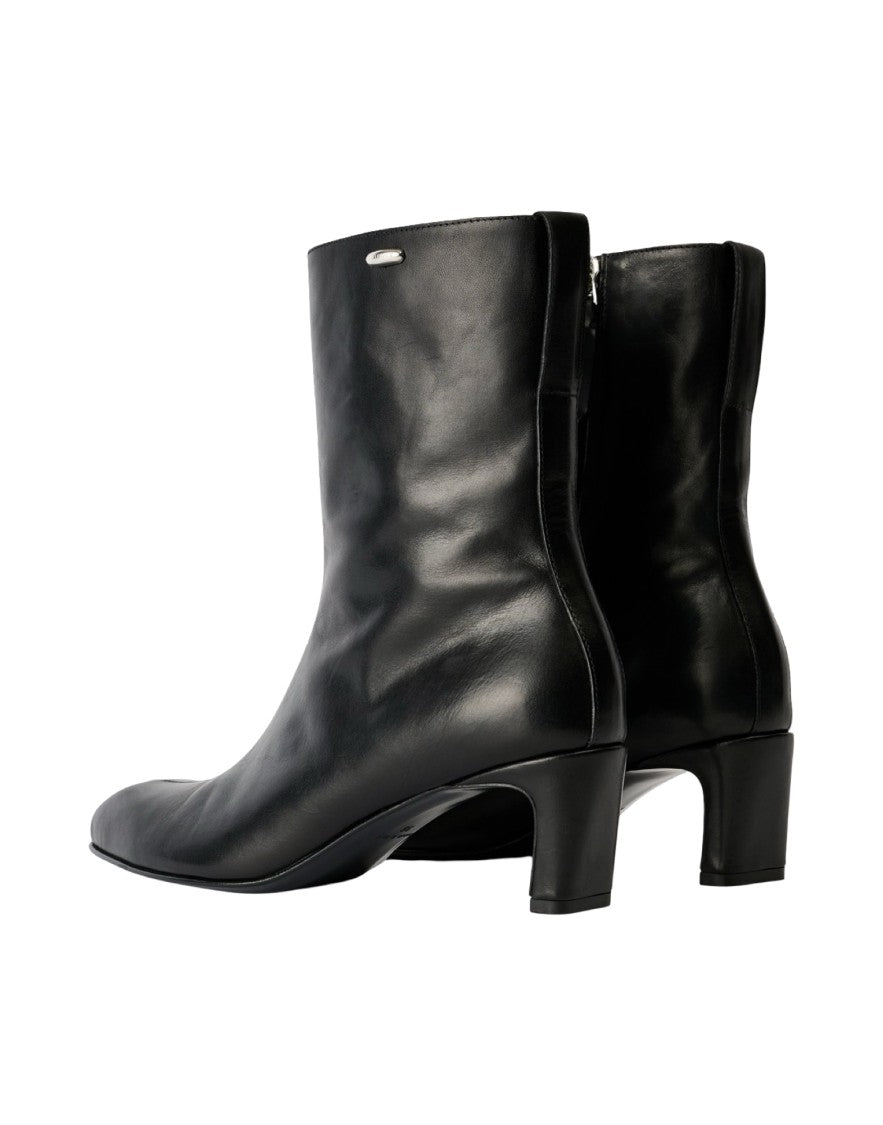 Our Legacy Sleek Black Leather-Like Ankle Boot
