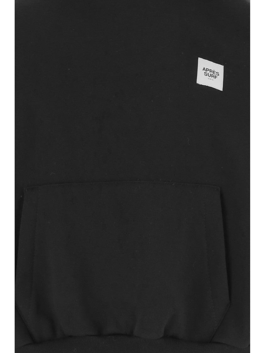 Apres Surf Hooded Black Sweatshirt With Contrasting Logo And Kangaroo Pocket