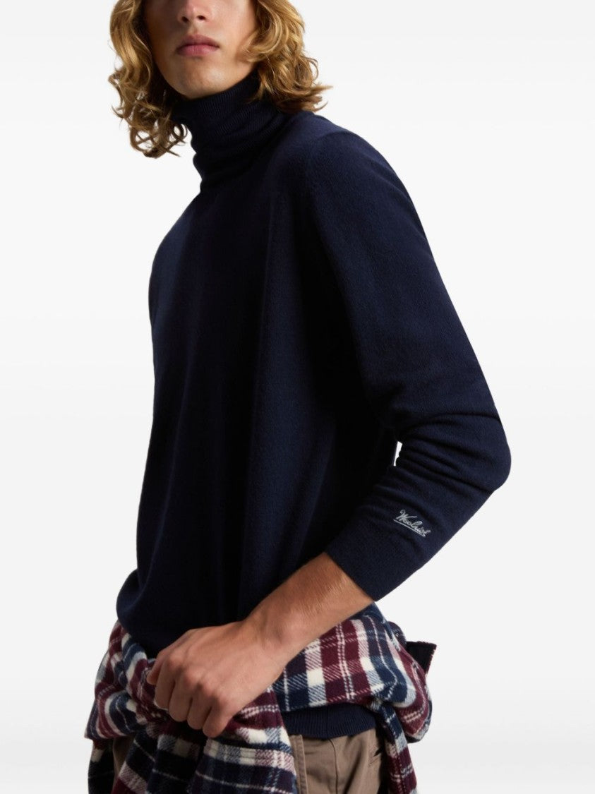 Woolrich Timeless Ribbed Knit Sweater With Comfortable Fit