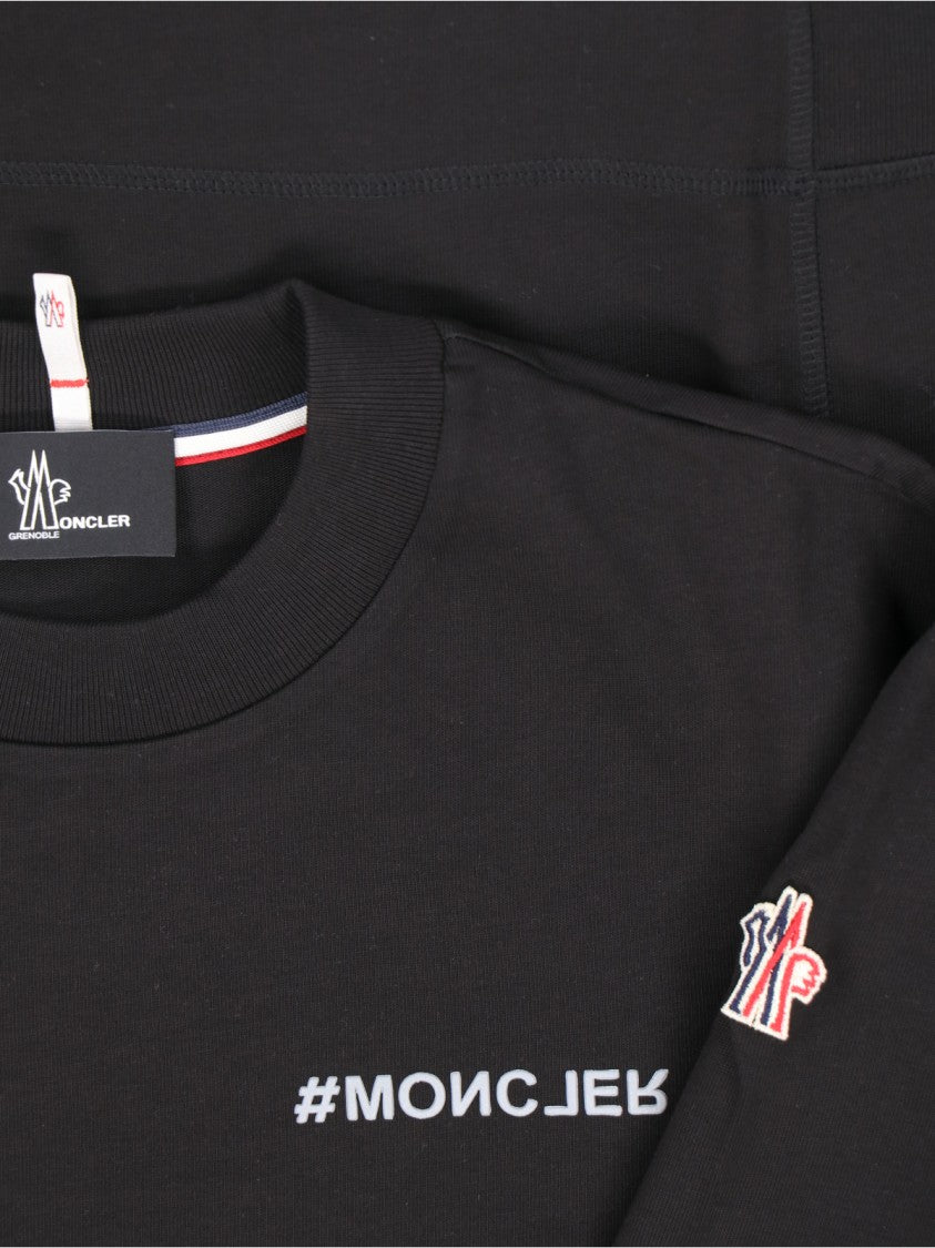 Moncler Grenoble Logo T-Shirt In Black Cotton Crew Neck
