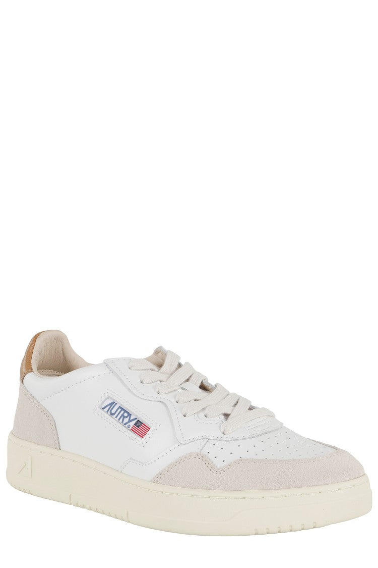 Autry Low-Top Sneakers With Suede Inserts And Contrasting Heel