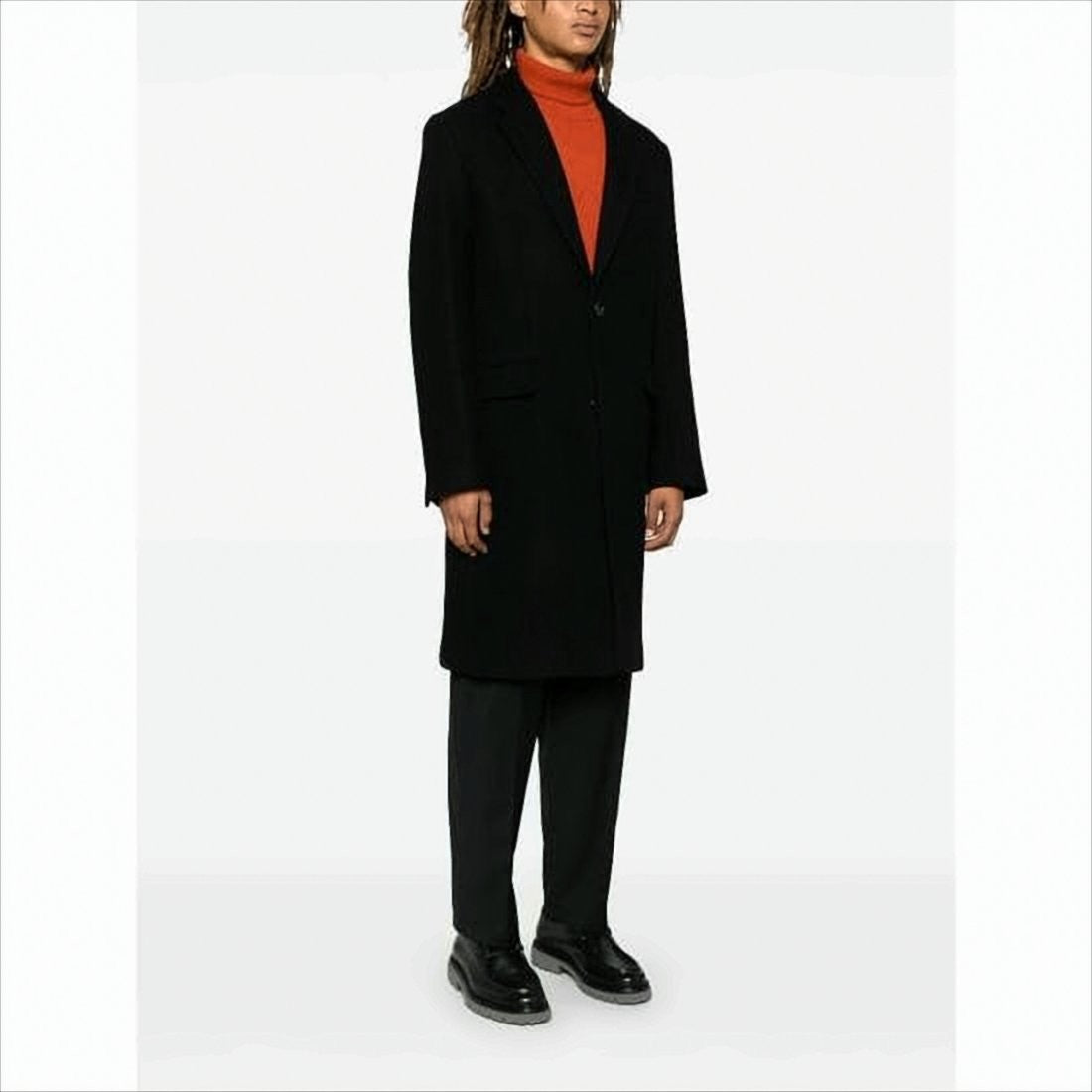 Ami Classic Tailored Wool Coat With Minimalist Design