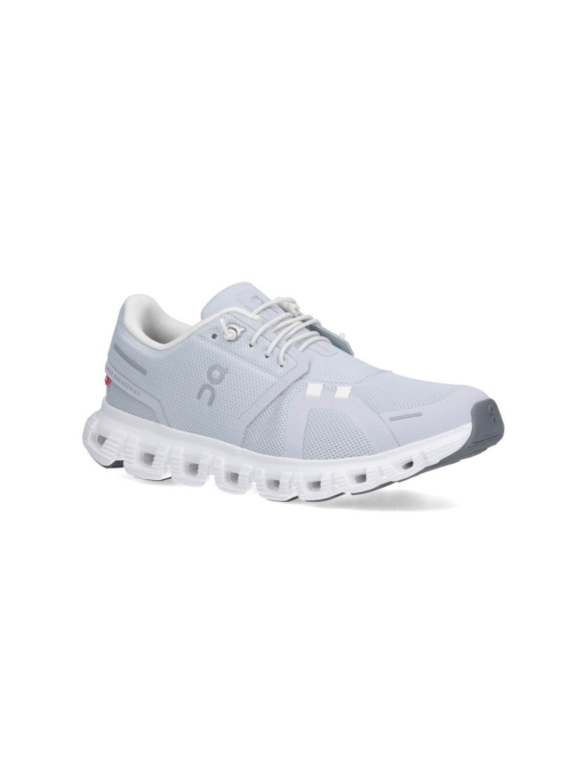 On Breathable Grey Sneakers With Textured Rubber Sole