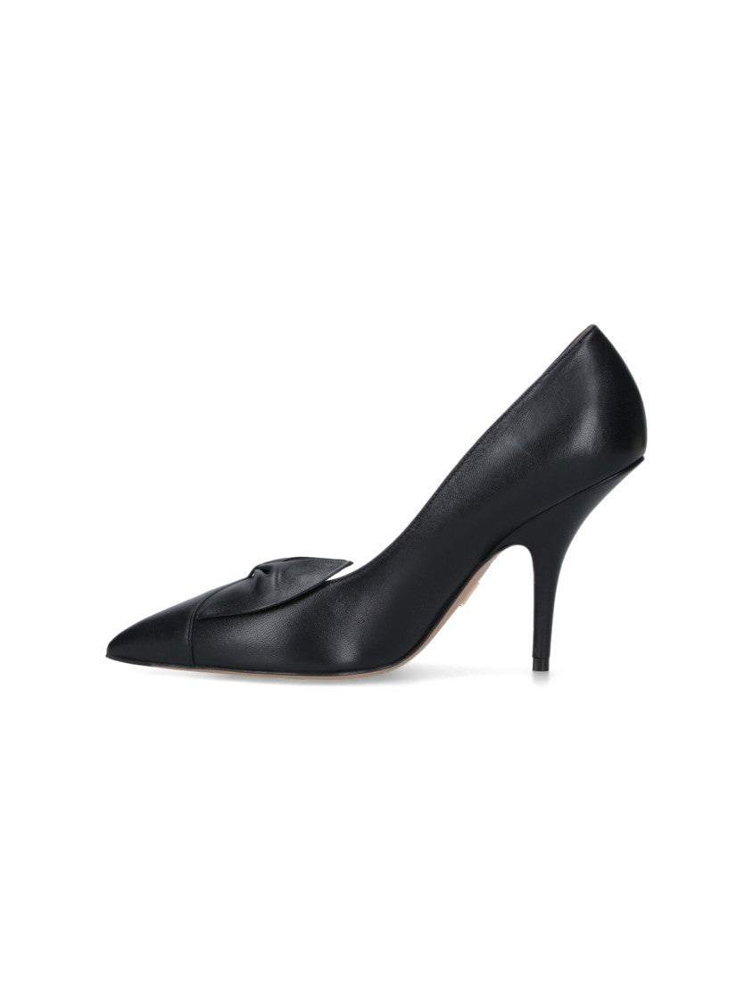 Ferragamo High Heel Black Pumps With Polished Finish