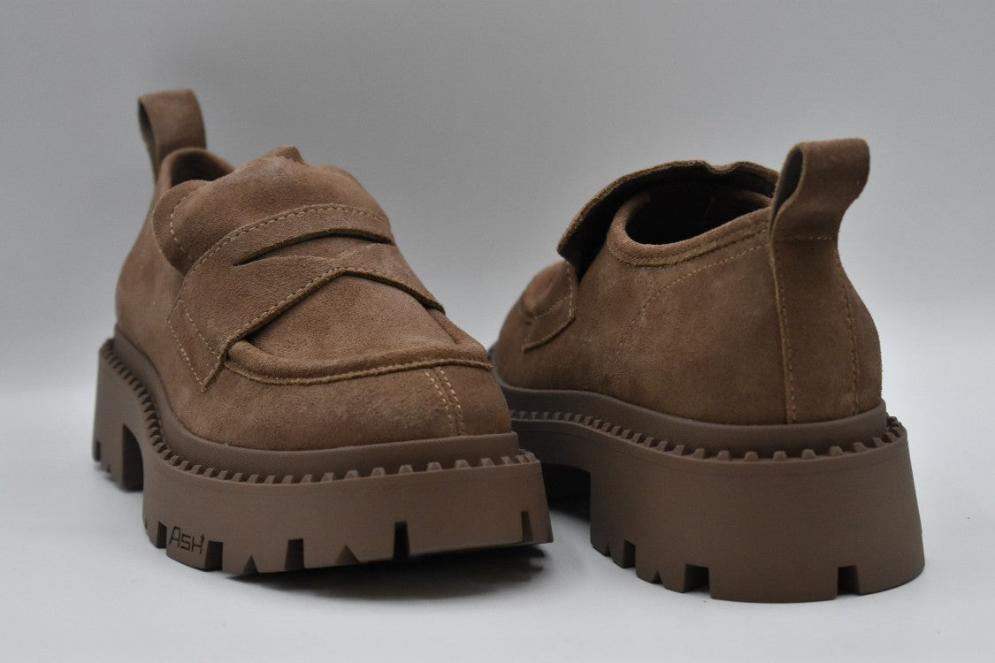 Ash Brown Flat Shoes