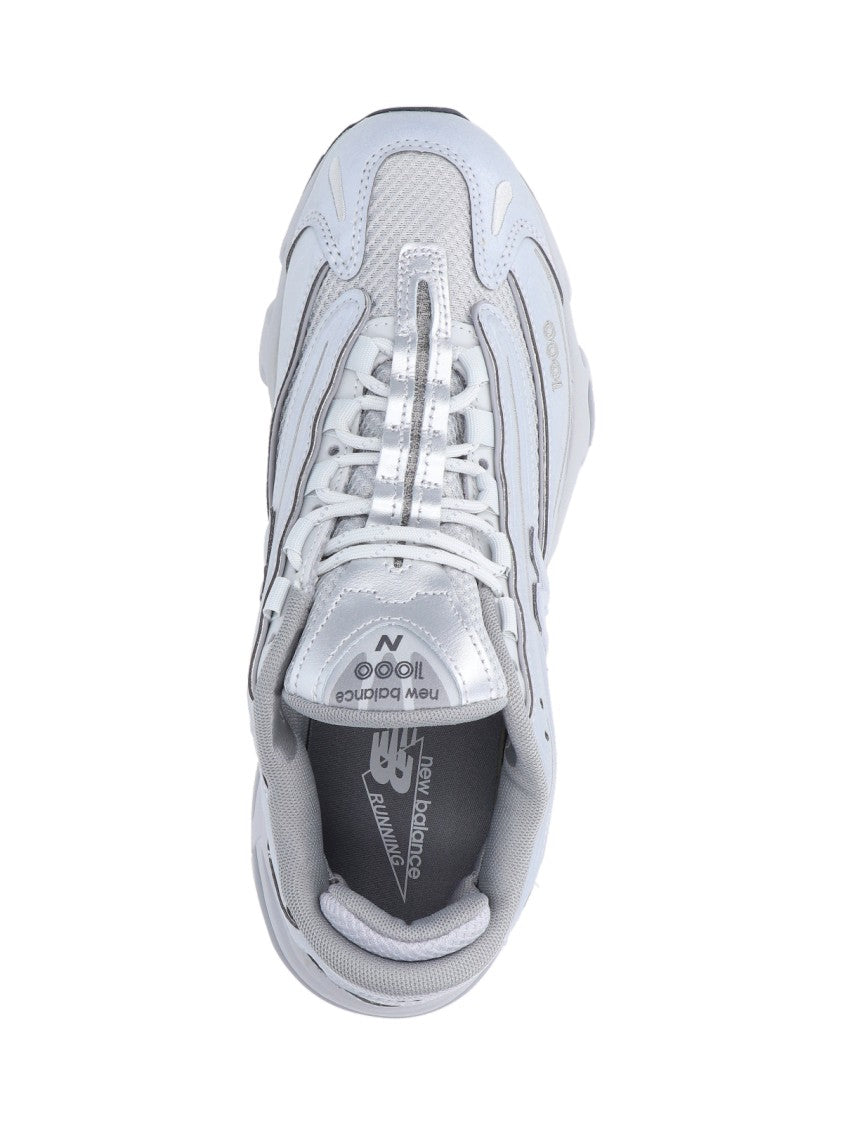 New Balance Round Toe Grey Mesh Sneakers With Textured Rubber Sole