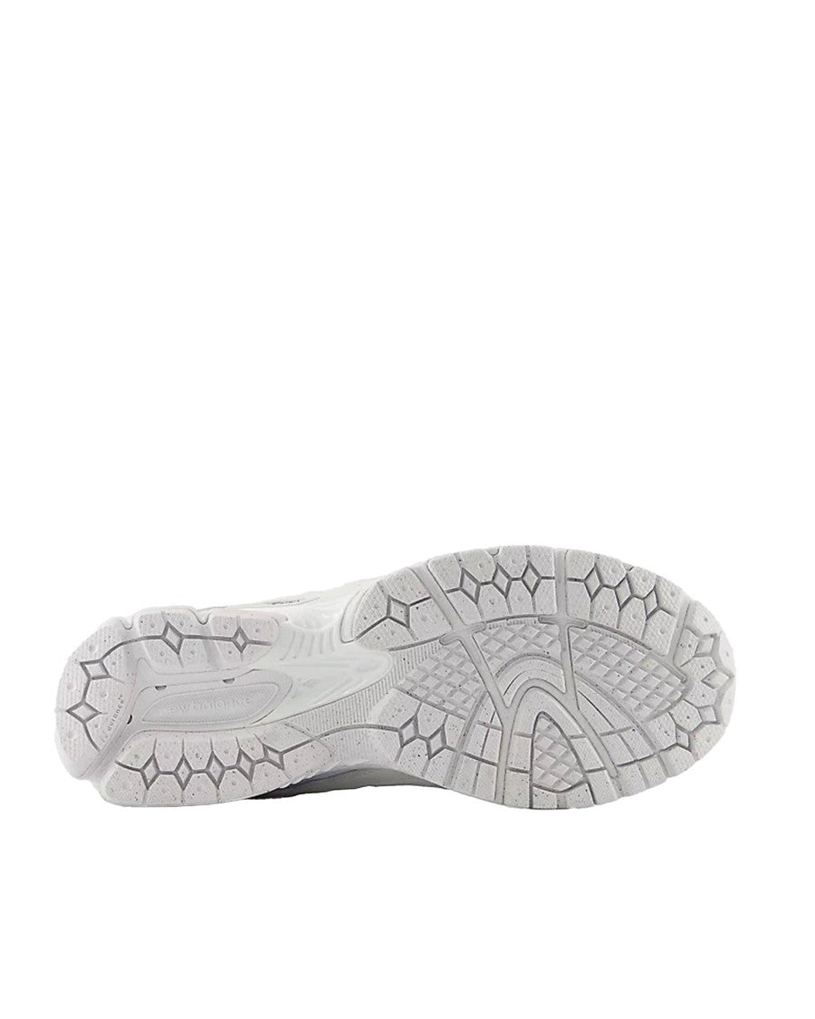 New Balance White 2002Dx Sneakers