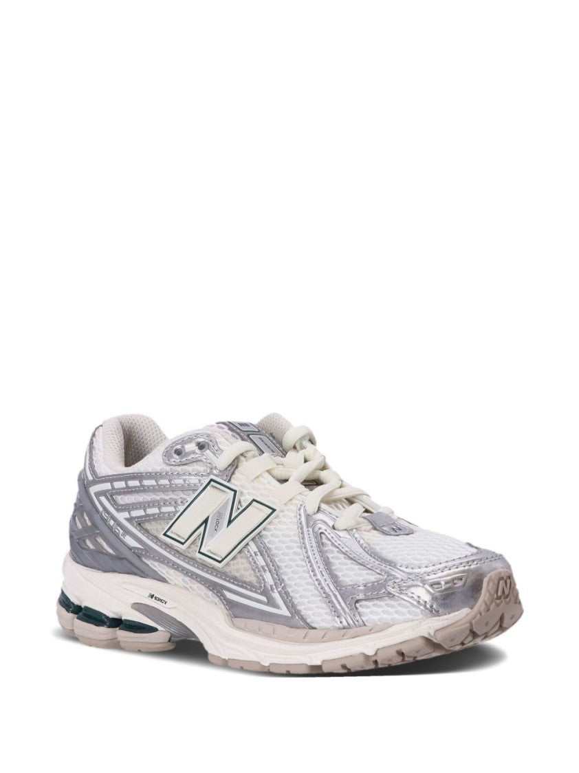 New Balance Dynamic Mesh Sneakers With Silver Accents
