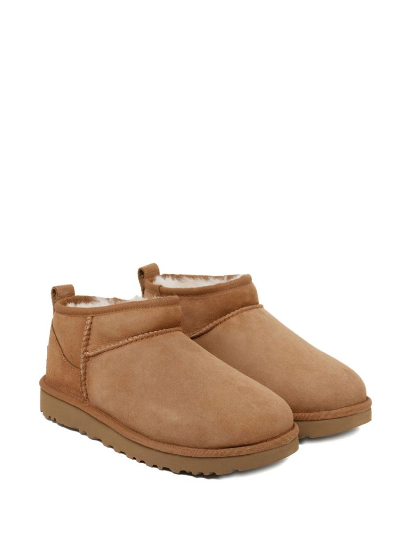 Ugg Low-Cut Slip-On Boots With Sheepskin Lining