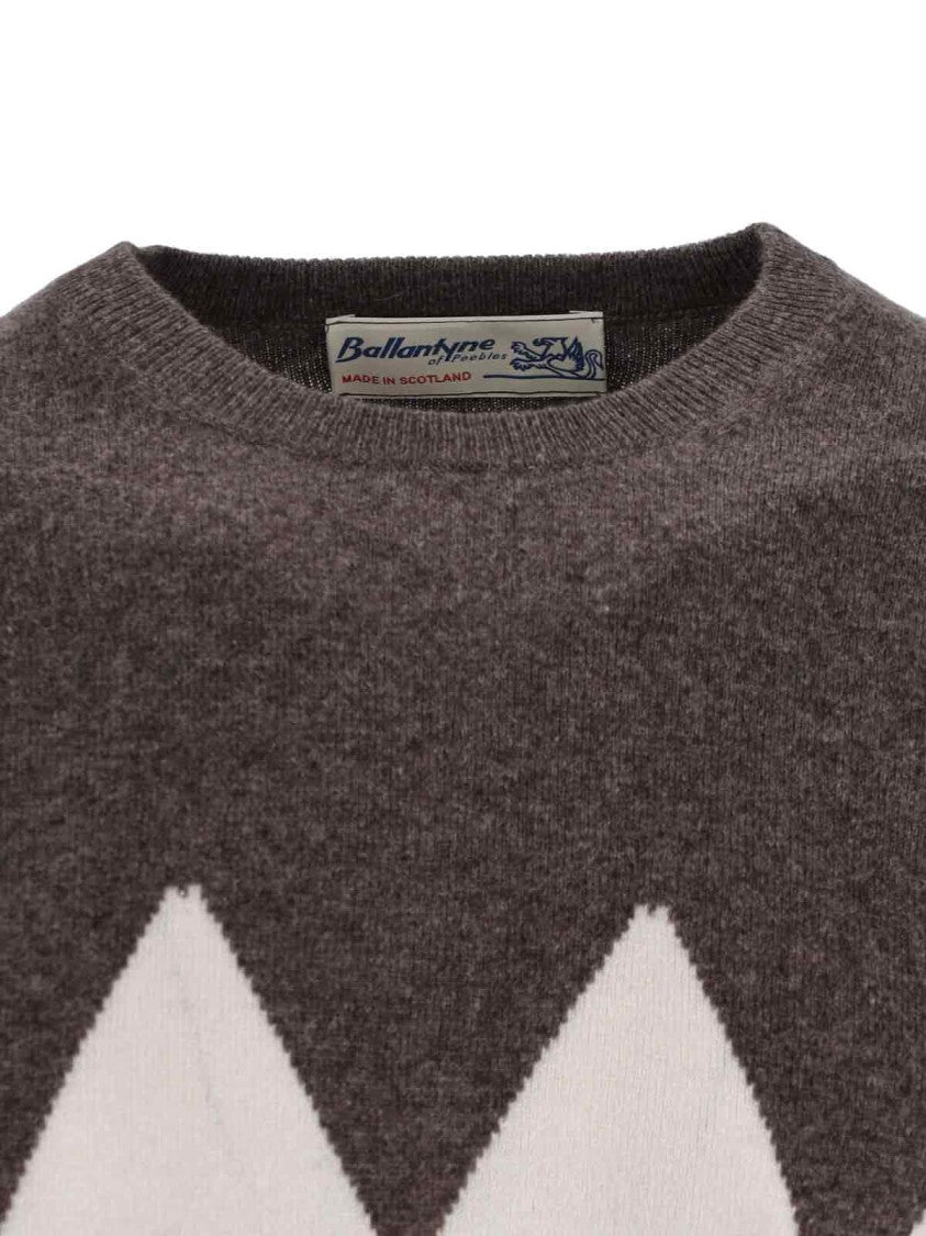 Ballantyne Cashmere Sweater – Brown