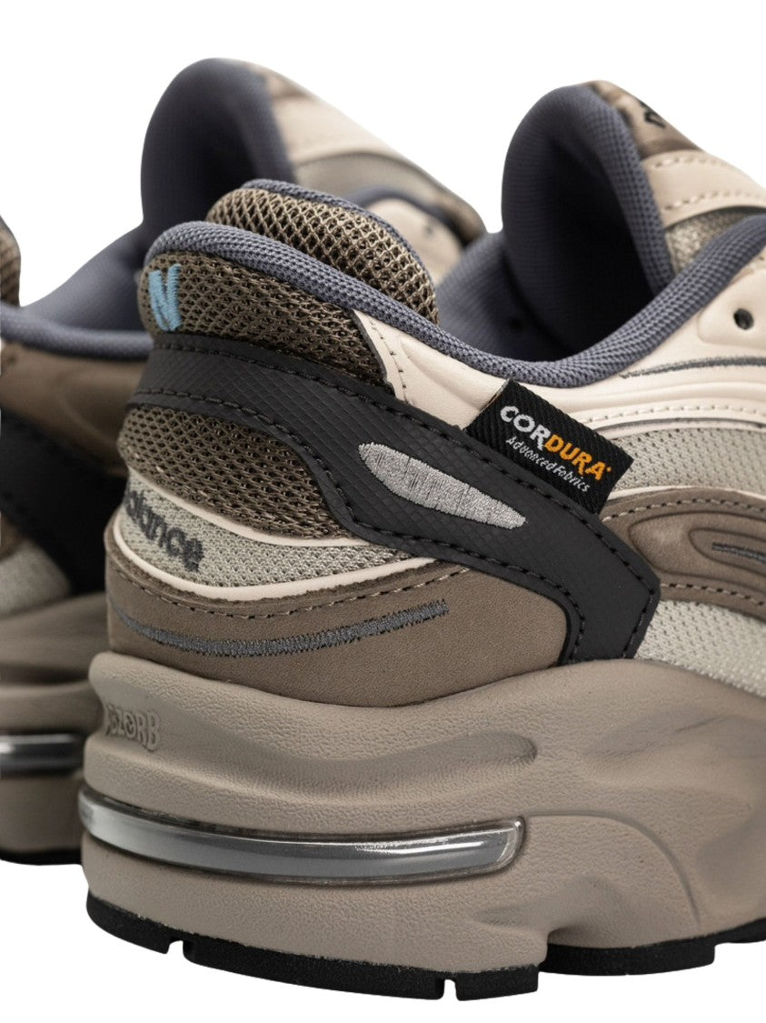 New Balance 1000 Sneaker