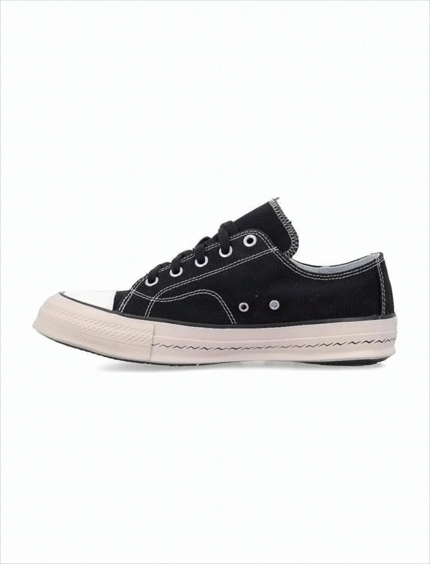 Visvim Low-Top Sneakers With Contrasting Stitching And Reinforced Toe Cap