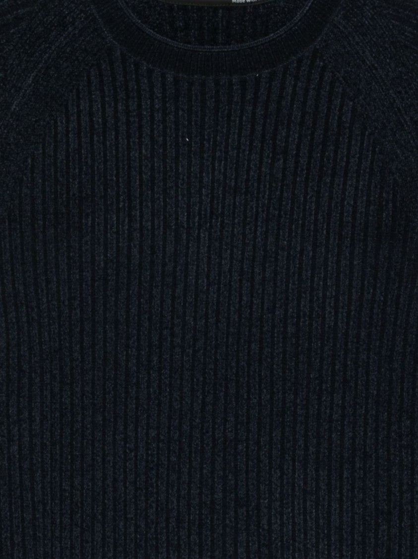Rrd Ribbed Knit Sweater With Classic Crew Neckline