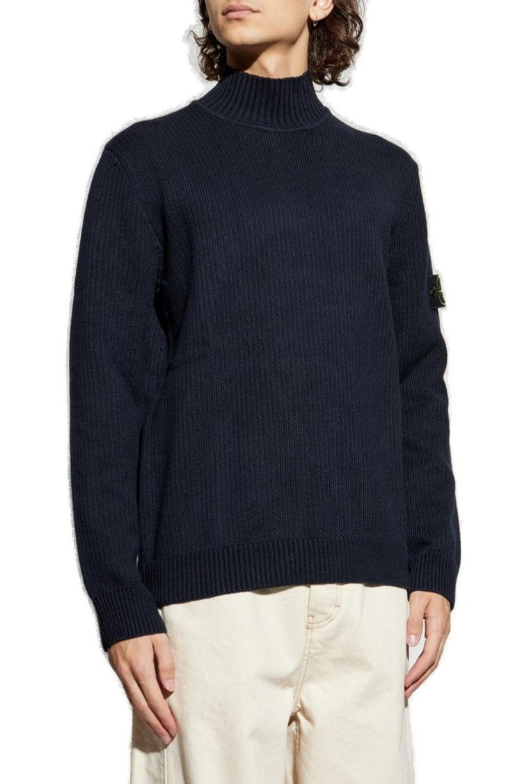 Stone Island Classic Crew Neck Sweater In Solid Blue