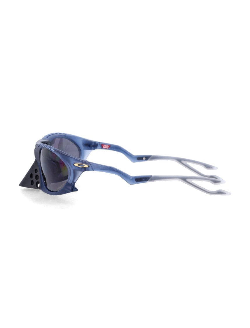Oakley Plantaris Modern Cat-Eye Sunglasses